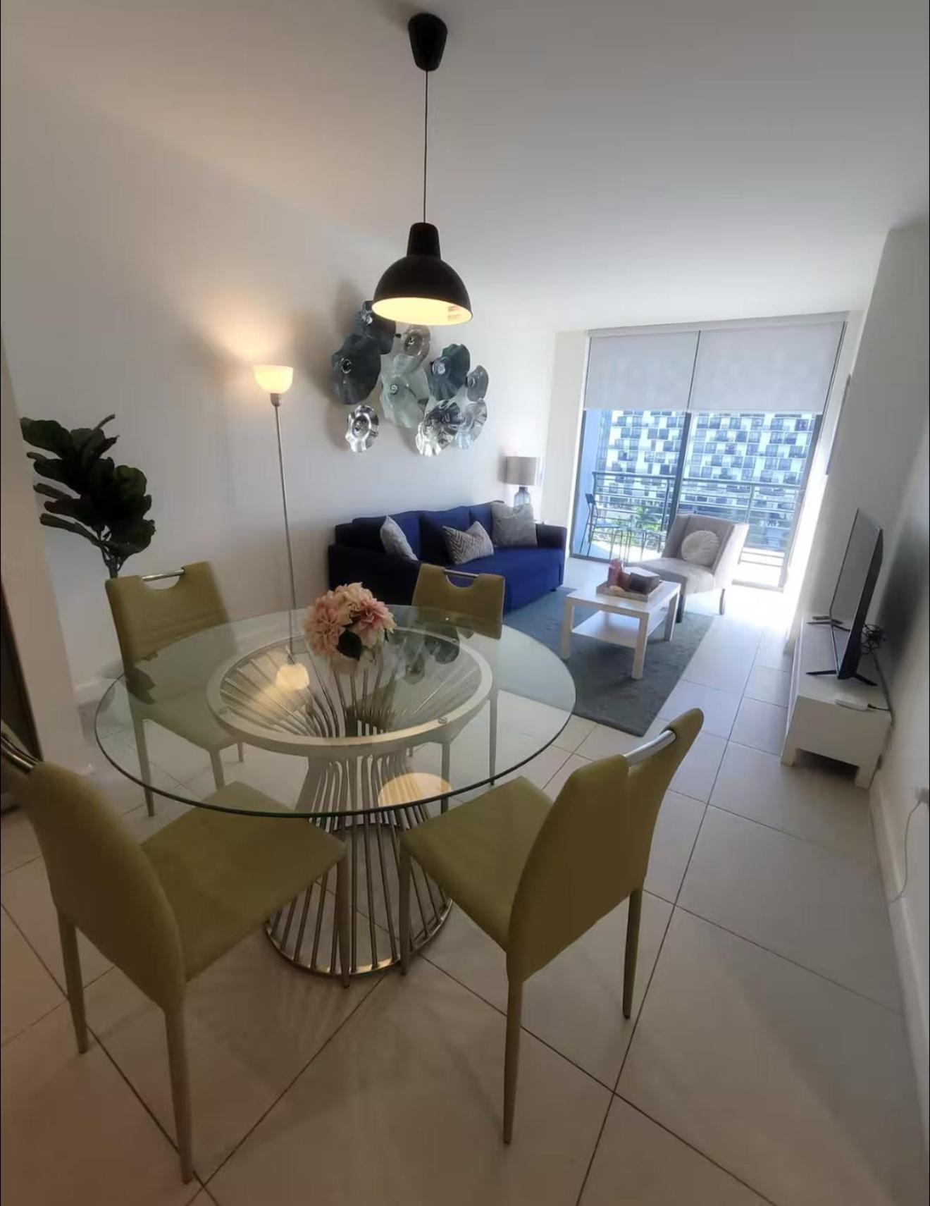 Apartamento Down Town Doral 1b *